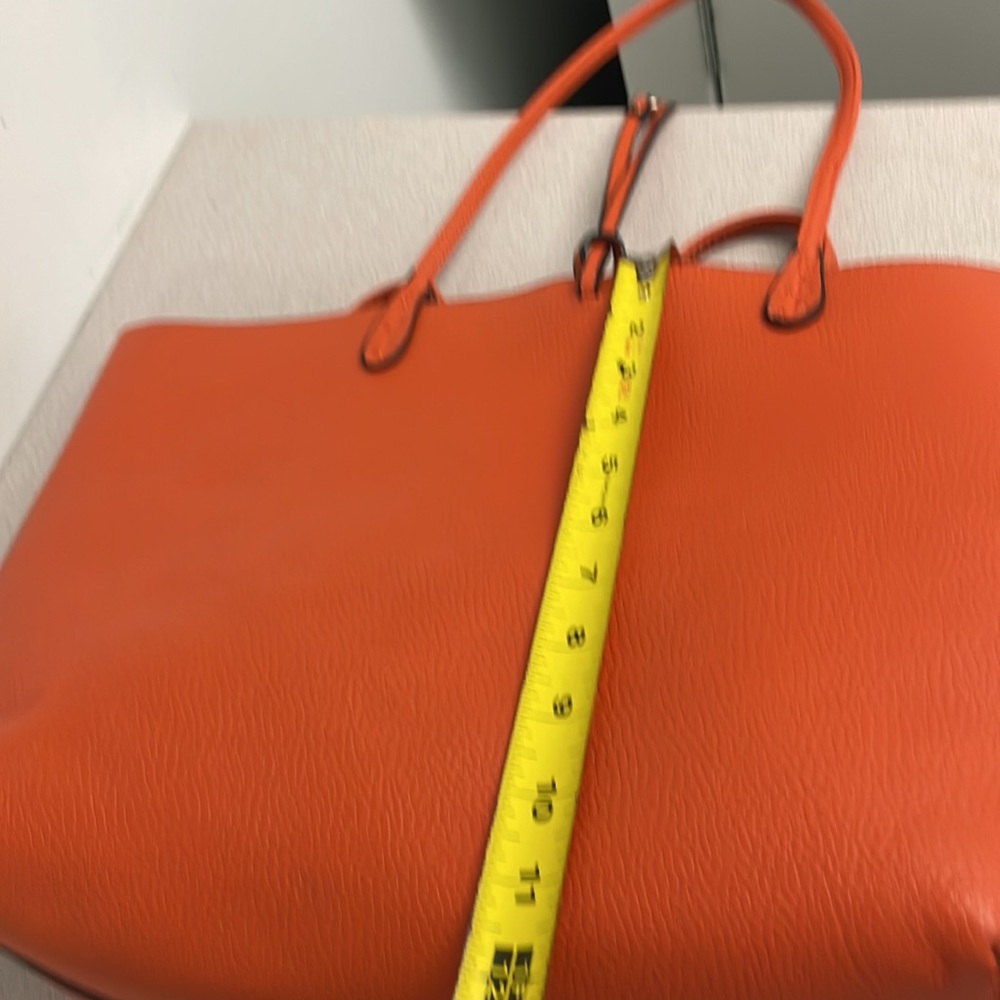 Tote bag with additional handbag. Faux leather - Picture 5 of 6